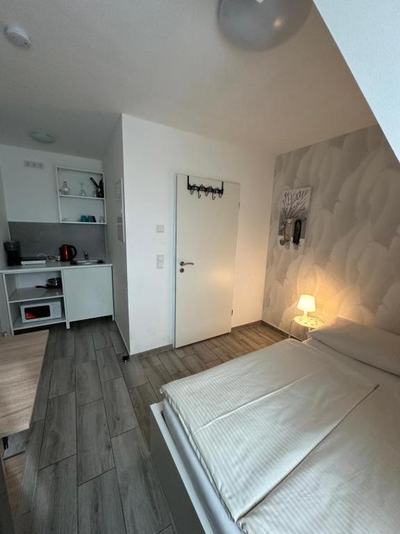 Modern Living Studio Kueche Netflix Inklusive Top Lage Nuremberga Exterior foto